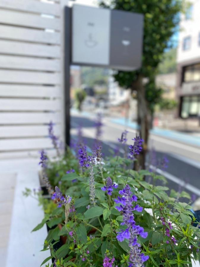 En- Hostel & Cafe Bar Amami Exterior photo